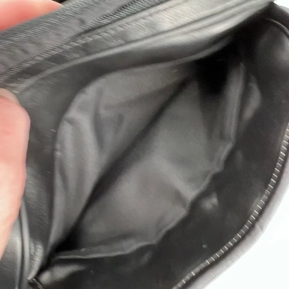 Stone Mountain‎ Women's Sling Bag Shoulder Leather Vintage brass Hardware Black